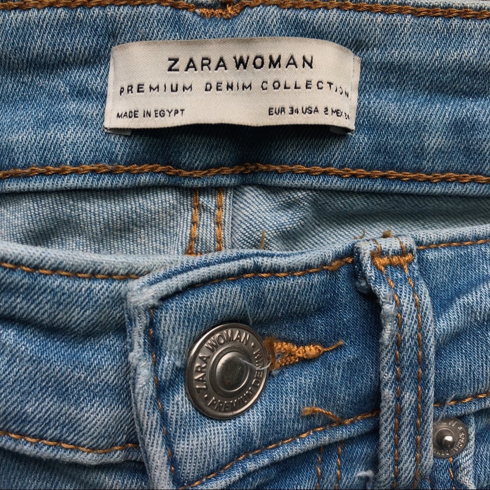 Zara light washed denim jeans